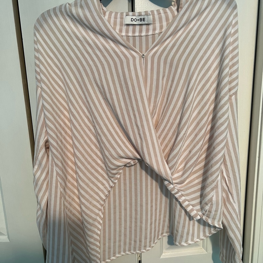 DO + BE flowy tunic light beach top long sleeve fits sizes XS - M